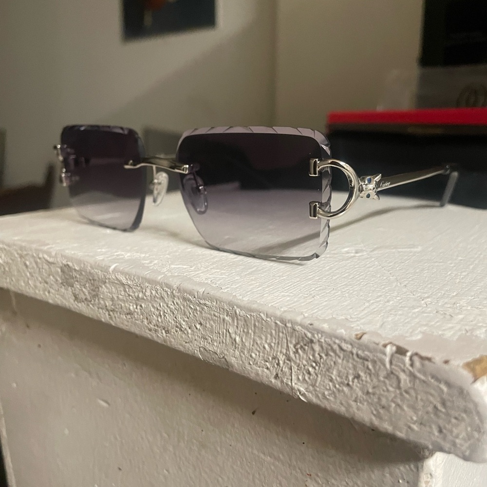 Cartier Diamond Cut Panther C Frame Sunglasses Grey Lense